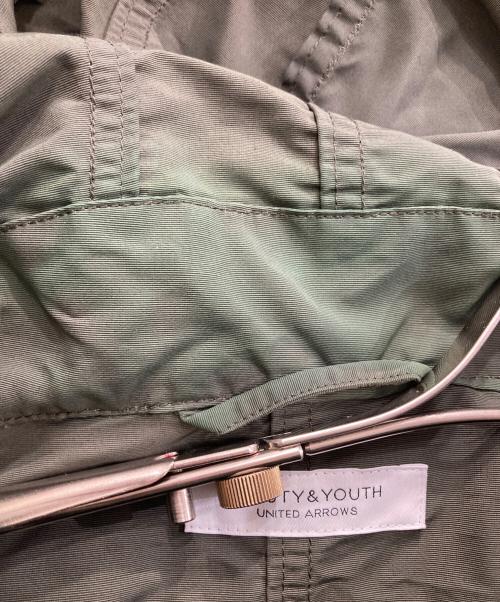 BEAUTY&YOUTH UNITED ARROWS（ビューティーアンドユースユナイテッドアローズ）BEAUTY&YOUTH UNITED ARROWS (ビューティーアンドユースユナイテッドアローズ) CLS PACK フード ブルゾン オリーブ サイズ:Sの古着・服飾アイテム