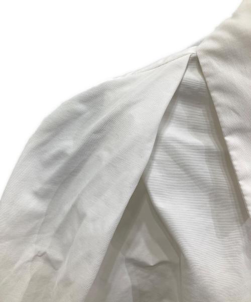ELLIE（エリー）ELLIE (エリー) タックボリュームスリーブシャツ ホワイト サイズ:Fの古着・服飾アイテム