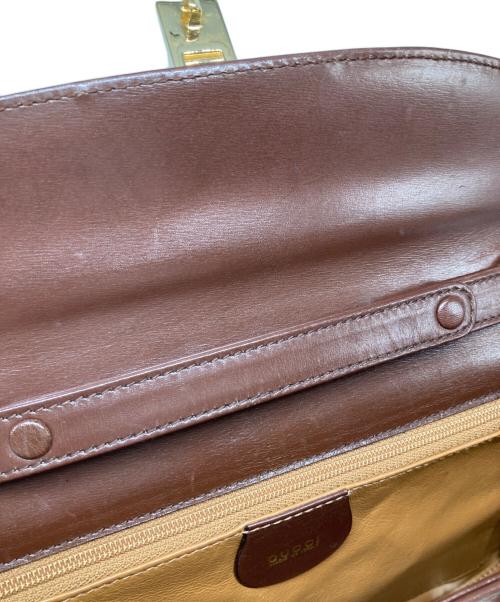 GUCCI（グッチ）GUCCI (グッチ) ヴィンテージレザーショルダーバッグ ブラウンの古着・服飾アイテム