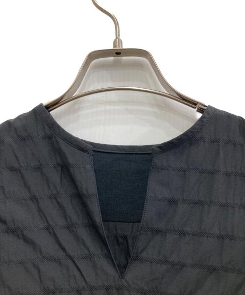 BALLSEY（ボールジィ）BALLSEY (ボールジィ) ボーダーサッカー キーネックブラウス ブラック サイズ:36の古着・服飾アイテム