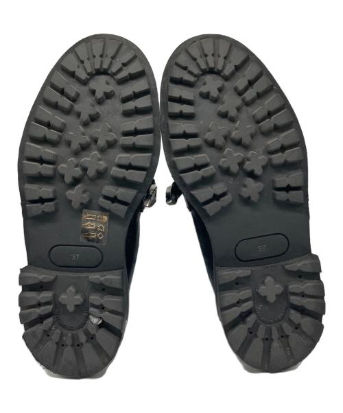 TOGA PULLA（トーガ プルラ）TOGA PULLA (トーガ プルラ) グラフィック ハードウェア チェルシーブーツ ブラック サイズ:37の古着・服飾アイテム