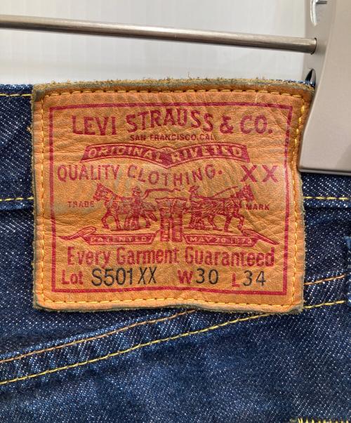 LEVI'S VINTAGE CLOTHING（リーバイス ビンテージ クロージング）LEVI'S VINTAGE CLOTHING (リーバイス ビンテージ クロージング) 復刻S501XXデニムパンツ インディゴ サイズ:76cm（W30）の古着・服飾アイテム