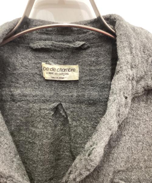 ROBE DE CHAMBRE COMME DES GARCONS（ローブドシャンブル コムデギャルソン）ROBE DE CHAMBRE COMME DES GARCONS (ローブドシャンブル コムデギャルソン) ウールシャツ グレー サイズ:サイズ記載なし（実寸ご確認ください）の古着・服飾アイテム