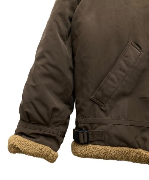 AVIREX（アヴィレックス）AVIREX (アヴィレックス) B-3 HOODIEフライトジャケット ブラウン サイズ:XLの古着・服飾アイテム