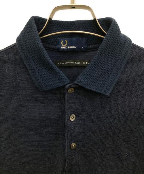 FRED PERRY（フレッドペリー）FRED PERRY (フレッドペリー) EDIFICE (エディフィス) 別注カルゼポロシャツ ネイビー サイズ:Ｓの古着・服飾アイテム