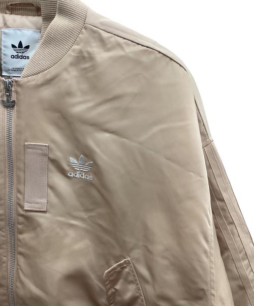 adidas（アディダス）adidas (アディダス) CLASH JACKET ベージュ サイズ:Lの古着・服飾アイテム