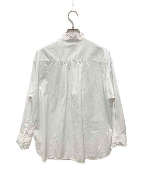 UNITED ARROWS TOKYO（ユナイテッドアローズトウキョウ）UNITED ARROWS TOKYO (ユナイテッドアローズトウキョウ) スタンドカラーフリルブラウス ホワイト サイズ:36の古着・服飾アイテム