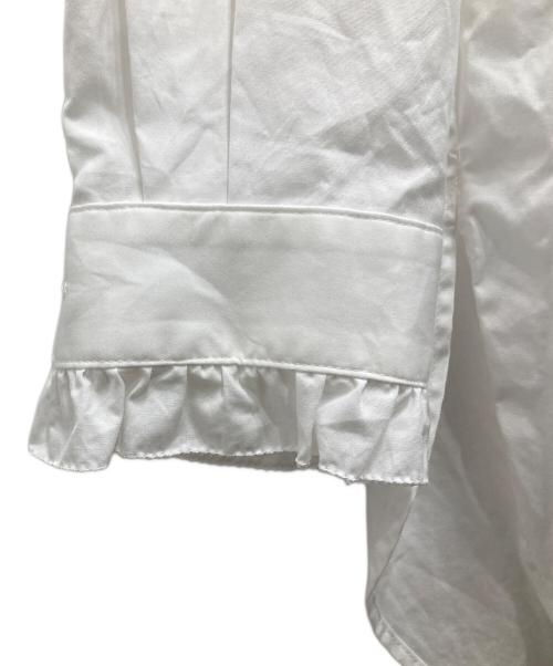 UNITED ARROWS TOKYO（ユナイテッドアローズトウキョウ）UNITED ARROWS TOKYO (ユナイテッドアローズトウキョウ) スタンドカラーフリルブラウス ホワイト サイズ:36の古着・服飾アイテム