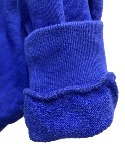 KEBOZ（ケボズ）KEBOZ (ケボズ) 両面刺繍エンブロイダリーロゴスウェット ブルー サイズ:Lの古着・服飾アイテム