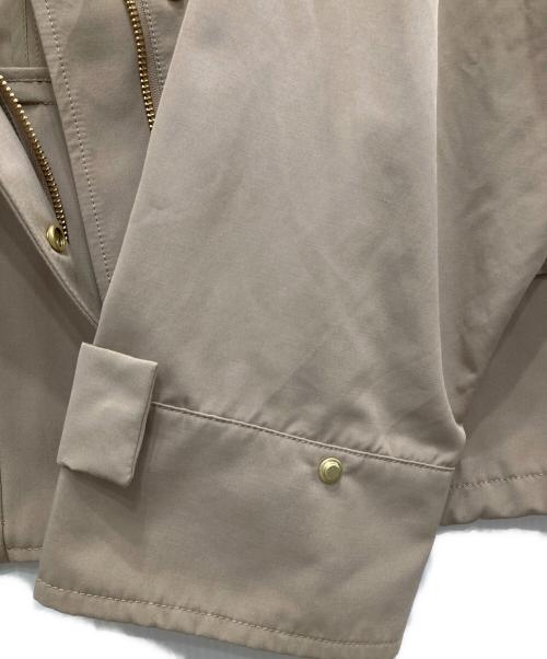 quaranciel（カランシエル）quaranciel (カランシエル) ビッグフードドロストマウンテンパーカー ベージュ サイズ:Freeの古着・服飾アイテム