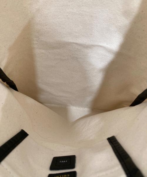 CULLNI（クルニ）CULLNI (クルニ) ITTI (イッチ) キャンバストートバッグ ベージュの古着・服飾アイテム