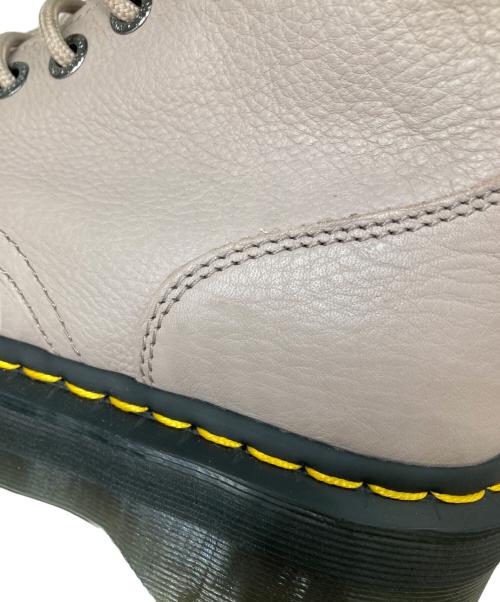 Dr.Martens（ドクターマーチン）Dr.Martens (ドクターマーチン) Jadon III ブーツ 8ホールブーツ ピンクベージュ サイズ:EU38の古着・服飾アイテム