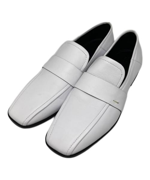 BARNEYS NEWYORK（バーニーズ・ニューヨーク）BARNEYS NEWYORK (バーニーズ・ニューヨーク) スクエアトゥローファー ホワイト サイズ:35の古着・服飾アイテム