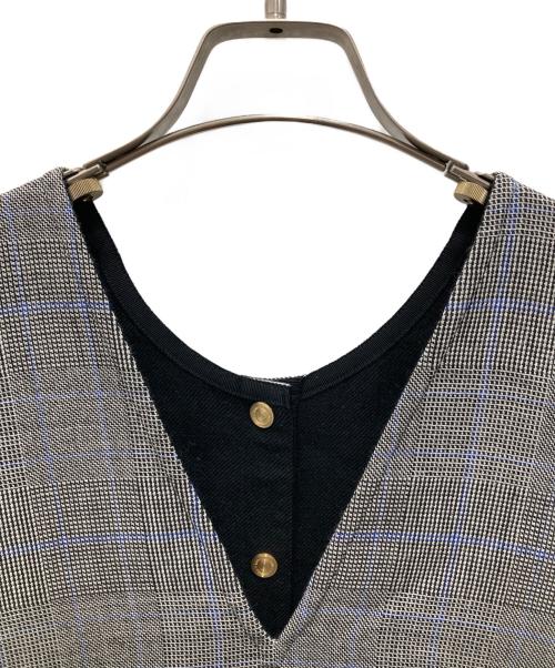 TOMORROW LAND collection（トゥモローランドコレクション）TOMORROW LAND collection (トゥモローランドコレクション) ウールシルクブロックトゥース 4-wayジレ グレー サイズ:36の古着・服飾アイテム