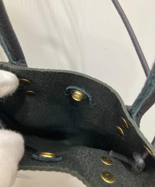 THE CONTAINER SHOP（ザコンテナショップ）THE CONTAINER SHOP (ザコンテナショップ) ショルダーポーチ ブラック 未使用品の古着・服飾アイテム