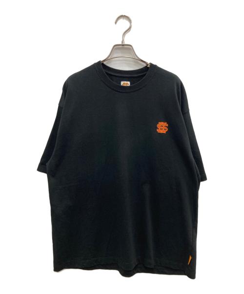 SEESEE（シーシー）SEESEE (シーシー) Tシャツ ブラック サイズ:Lの古着・服飾アイテム