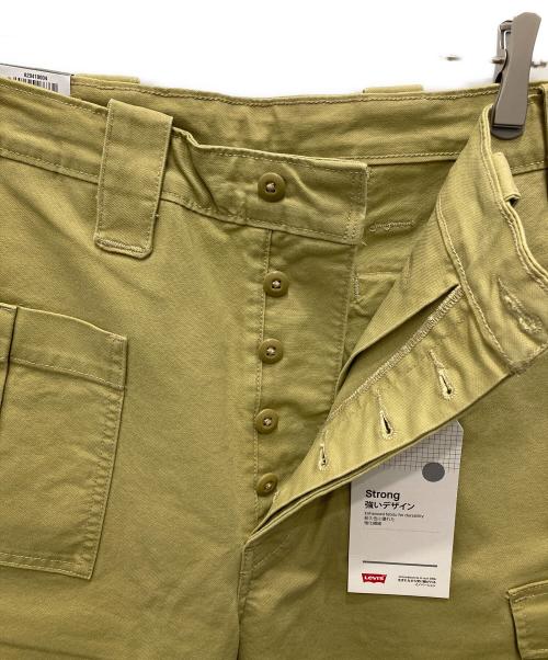 LEVI'S（リーバイス）LEVI'S (リーバイス) ユーティリティパンツ ベージュ サイズ:W31の古着・服飾アイテム