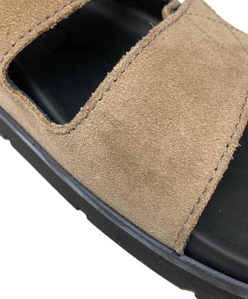 PELLICO SUNNY（ペリーコサニー）PELLICO SUNNY (ペリーコサニー) スエードベルクロストラップサンダル ブラック×ベージュ サイズ:38の古着・服飾アイテム