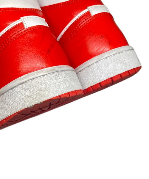 NIKE（ナイキ）NIKE (ナイキ) WMNS AIR JORDAN 1 MID/エアジョーダン1ミッド ホワイト×レッド サイズ:27.5の古着・服飾アイテム