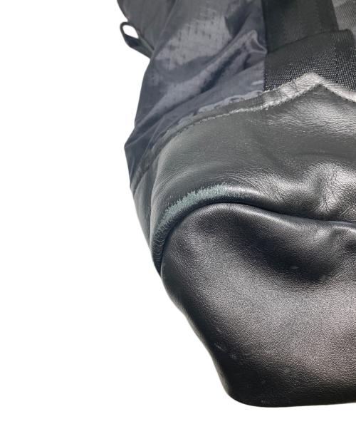 BRIEFING（ブリーフィング）BRIEFING (ブリーフィング) BEAMS (ビームス) RockyMountainFeatherBed (ロッキーマウンテンフェザーベッド) 別注MIL TRAINING TOTE/トートバッグ ブラックの古着・服飾アイテム