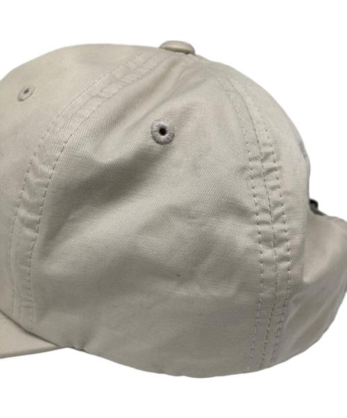 stussy（ステューシー）stussy (ステューシー) ベーシックストックロゴキャップ ベージュの古着・服飾アイテム