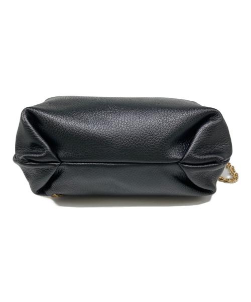 AULENTTI（オウレンティ）AULENTTI (オウレンティ) チェーンショルダーバッグ ブラックの古着・服飾アイテム