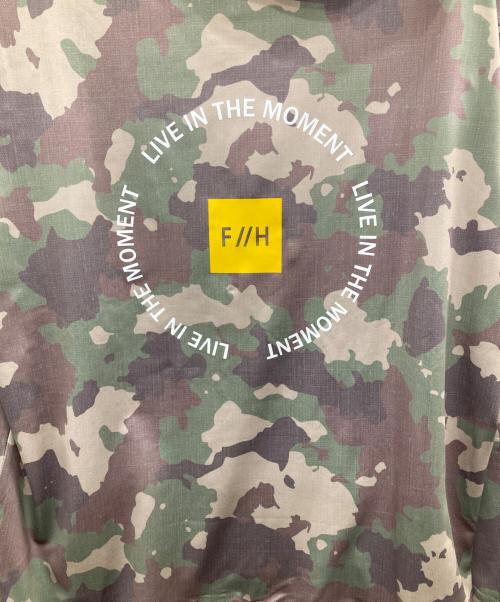 FREELY CIRCLE（フリーリーサークル）FREELY CIRCLE (フリーリーサークル) LOGO RASH ZIP HOODIE カーキ サイズ:XL 未使用品の古着・服飾アイテム