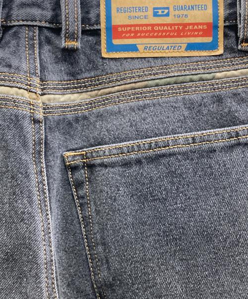 DIESEL（ディーゼル）DIESEL (ディーゼル) D-MAND-FS straight jeans ブラック サイズ:W28の古着・服飾アイテム