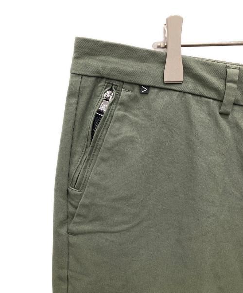 BOSS（ボス）BOSS (ボス) センタープレスパンツ オリーブ サイズ:US 40Rの古着・服飾アイテム