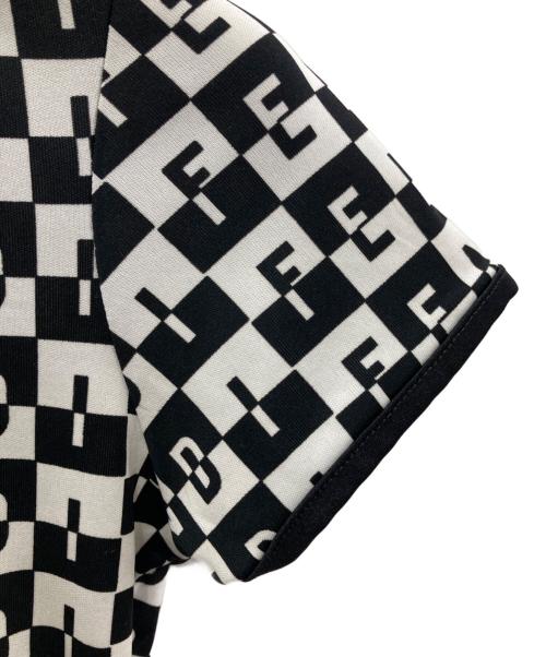 FENDI（フェンディ）FENDI (フェンディ) 総柄Tシャツ ホワイト×ブラック サイズ:40の古着・服飾アイテム