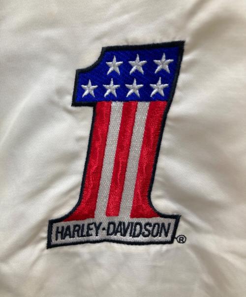 HARLEY-DAVIDSON（ハーレーダビッドソン）HARLEY-DAVIDSON (ハーレーダビッドソン) ブルゾン ホワイト×ブラック サイズ:Mの古着・服飾アイテム