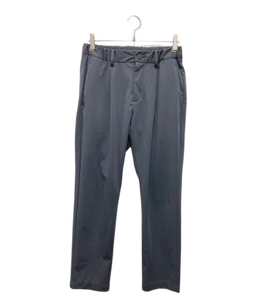 ATTACHMENT（アタッチメント）ATTACHMENT (アタッチメント) タックテーパードパンツ グレー サイズ:3の古着・服飾アイテム