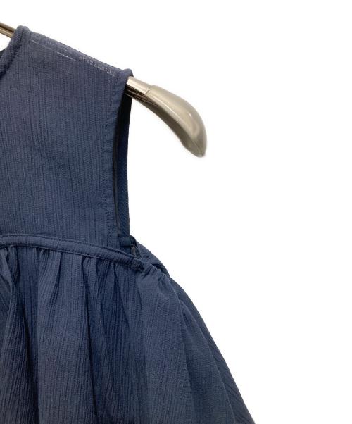 GRACE CONTINENTAL（グレースコンチネンタル）GRACE CONTINENTAL (（グレースコンチネンタル) フリルブラウス ネイビー サイズ:36 未使用品の古着・服飾アイテム