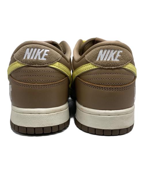 NIKE（ナイキ）NIKE (ナイキ) UNDEFEATED (アンディフィーテッド) DUNK LOW SP/ダンク ロー SP ベージュ×イエロー サイズ:27.5cmの古着・服飾アイテム