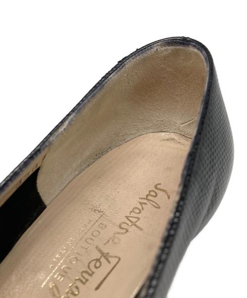 Salvatore Ferragamo（サルヴァトーレ フェラガモ）Salvatore Ferragamo (サルヴァトーレ フェラガモ) リボンパンプス ブラック サイズ:36 1/2の古着・服飾アイテム