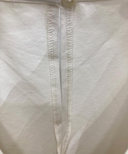 ARPEGE STORY（アルページュストーリー）Arpege story (アルページュストーリー) ペプラムラッシュガード ホワイト サイズ:Ｓの古着・服飾アイテム