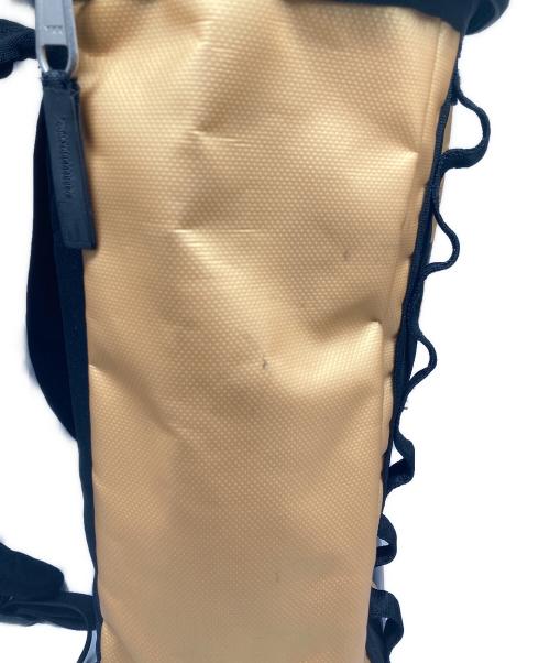 THE NORTH FACE（ザ ノース フェイス）THE NORTH FACE (ザ ノース フェイス) ヒューズボックスバックパック ゴールドの古着・服飾アイテム
