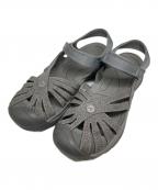 KEENキーン）の古着「Rose Sandal」｜グレー
