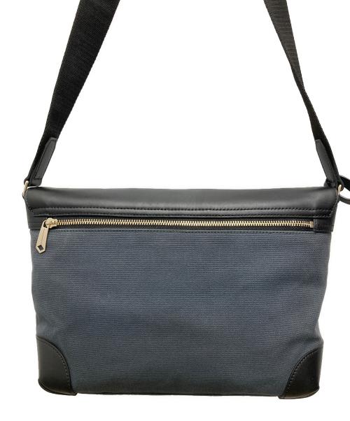 PAUL SMITH（ポールスミス）Paul Smith (ポールスミス) キャンバスレザーショルダーバッグ ブラックの古着・服飾アイテム