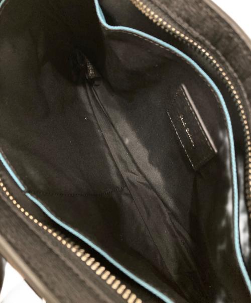 PAUL SMITH（ポールスミス）Paul Smith (ポールスミス) ストローグレインレザーショルダーバッグ ブラック 未使用品の古着・服飾アイテム