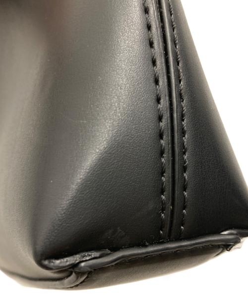 Calvin Klein（カルバンクライン）Calvin Klein (カルバンクライン) ハンドバッグ ブラックの古着・服飾アイテム