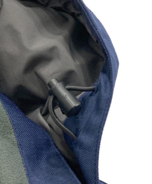 Patagonia（パタゴニア）Patagonia (パタゴニア) ESCAPE JACKET/エスケープ ジャケット ネイビー サイズ:XSの古着・服飾アイテム