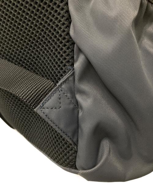 HUNTER（ハンター）HUNTER (ハンター) ナイロン スモール バックパック ネイビーの古着・服飾アイテム