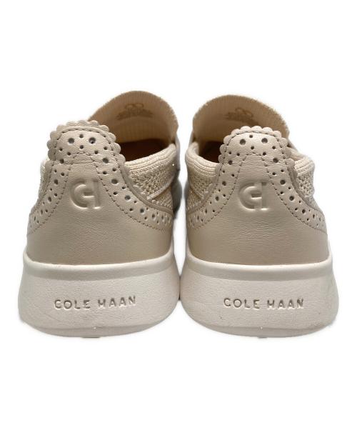 COLE HAAN（コールハーン）COLE HAAN (コールハーン) スティッチライト ローファー ベージュ サイズ:7の古着・服飾アイテム