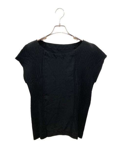 ISSEY MIYAKE（イッセイミヤケ）ISSEY MIYAKE (イッセイミヤケ) フレンチスリーブプリーツブラウス ブラック サイズ:2の古着・服飾アイテム