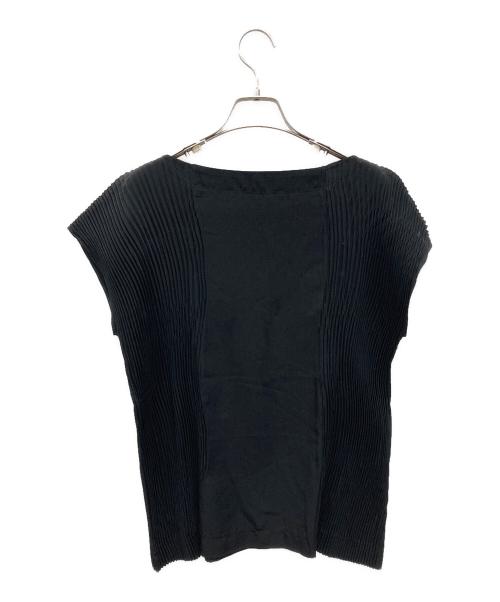 ISSEY MIYAKE（イッセイミヤケ）ISSEY MIYAKE (イッセイミヤケ) フレンチスリーブプリーツブラウス ブラック サイズ:2の古着・服飾アイテム
