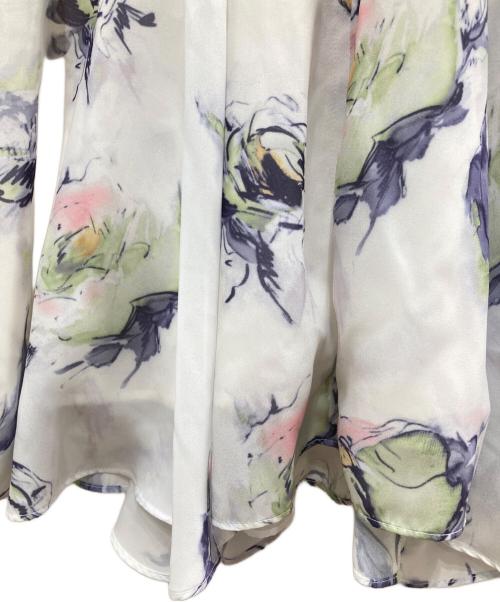 HER LIP TO（ハーリップトゥ）Her lip to (ハーリップトゥ) Rose Bouquet Dress ホワイト サイズ:Sの古着・服飾アイテム