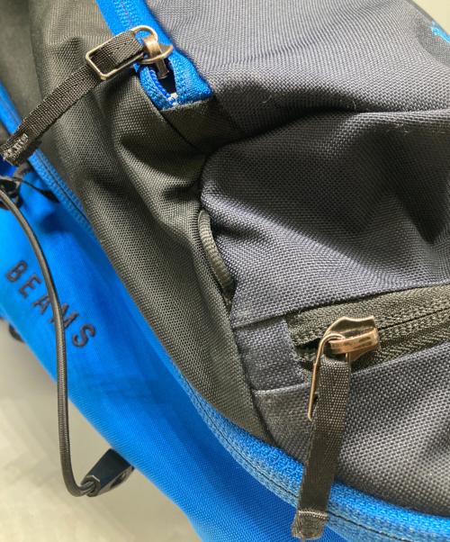 ARC'TERYX（アークテリクス）ARC'TERYX (アークテリクス) BEAMS (ビームス) 別注 MANTIS 26L BACKPACK ブラック×ブルー サイズ:26Lの古着・服飾アイテム