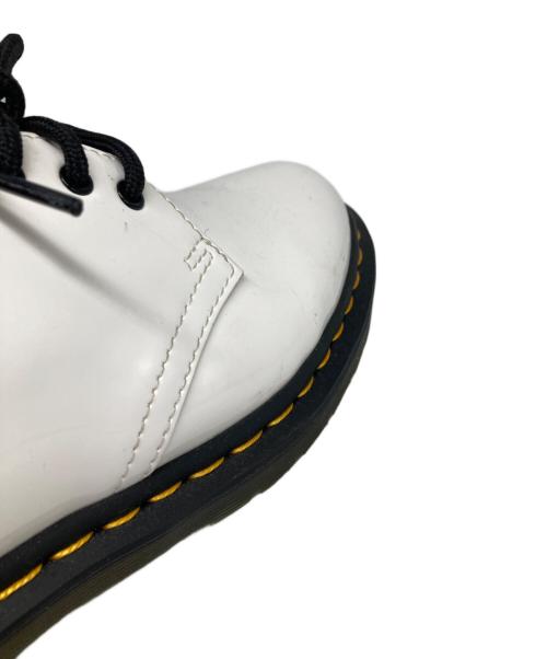 Dr.Martens（ドクターマーチン）Dr.Martens (ドクターマーチン) 3ホールシューズ ホワイト サイズ:37の古着・服飾アイテム