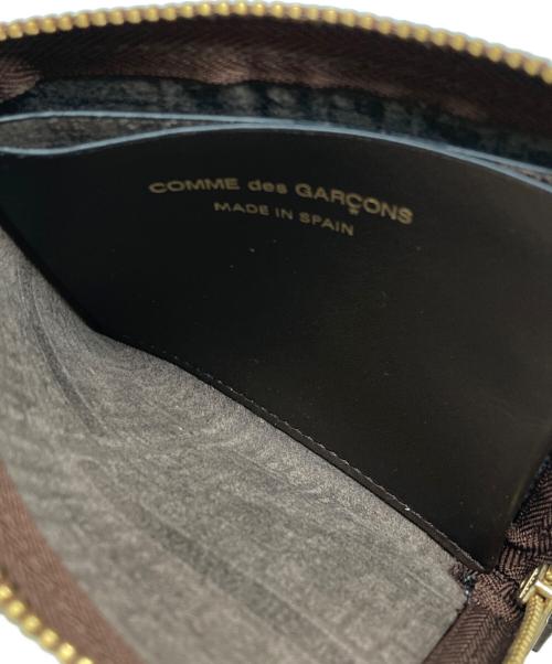 COMME des GARCONS（コムデギャルソン）COMME des GARCONS (コムデギャルソン) L字コインケース ブラウンの古着・服飾アイテム